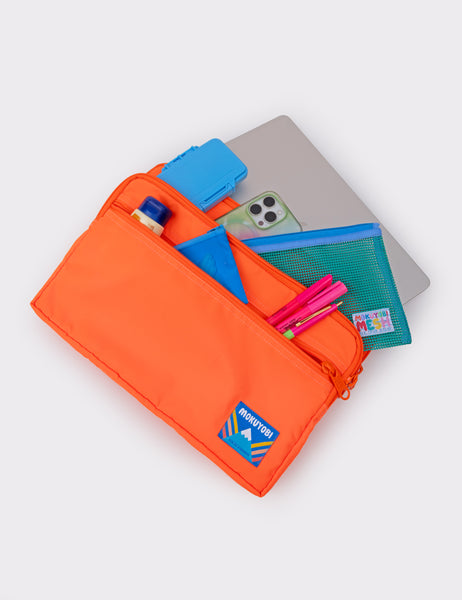 13_14NeonOrangeLaptopCase2_gra