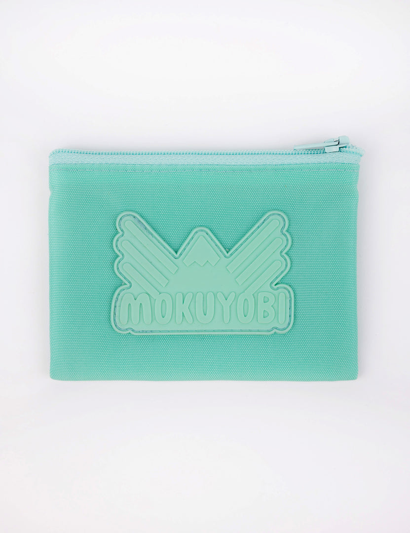 Small coin pouch with Mokuyobi logo in mint